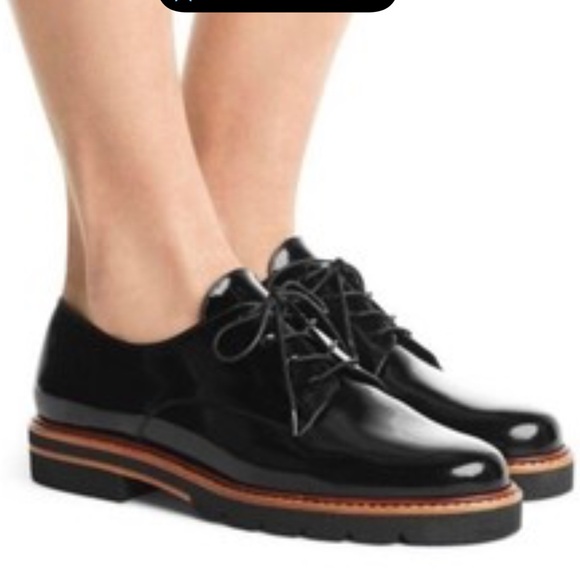 Stuart Weitzman Shoes - Stuart Weitzman Black Patent Leather Oxfords Brown Stripe Soles Shoes Size 7.5